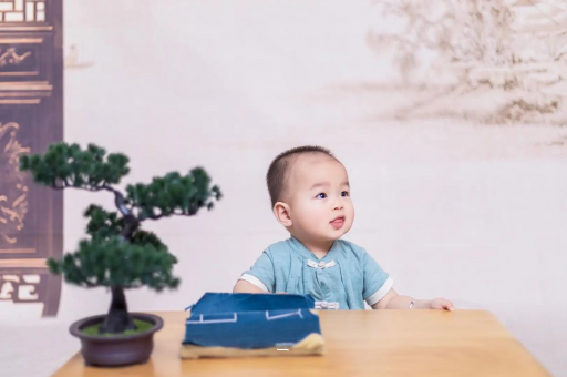 赣州二个月宝宝做哪些训练